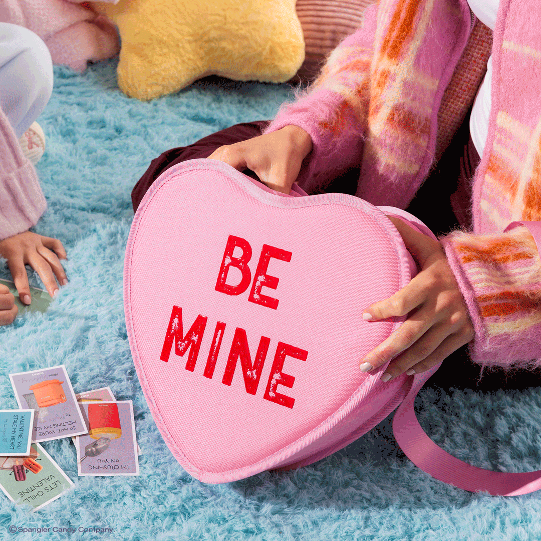 sweethearts-candies-be-mine-cooler-bag-n9 Sweethearts_NATIVE_PDP_Novelty-Tote_GIF.gif