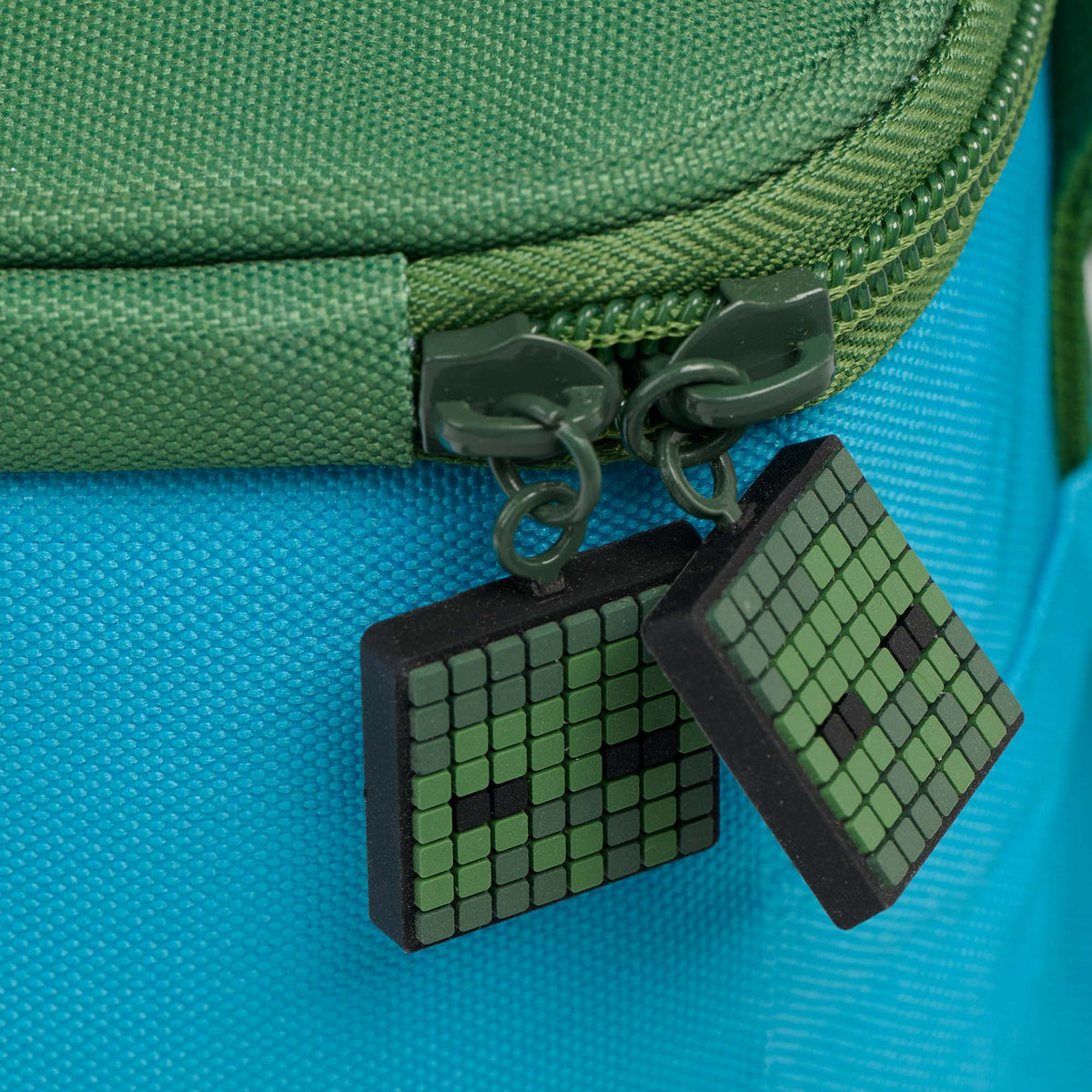 minecraft-chicken-jockey-square-lunch-cooler-bag-a1 00027778-Z.jpg