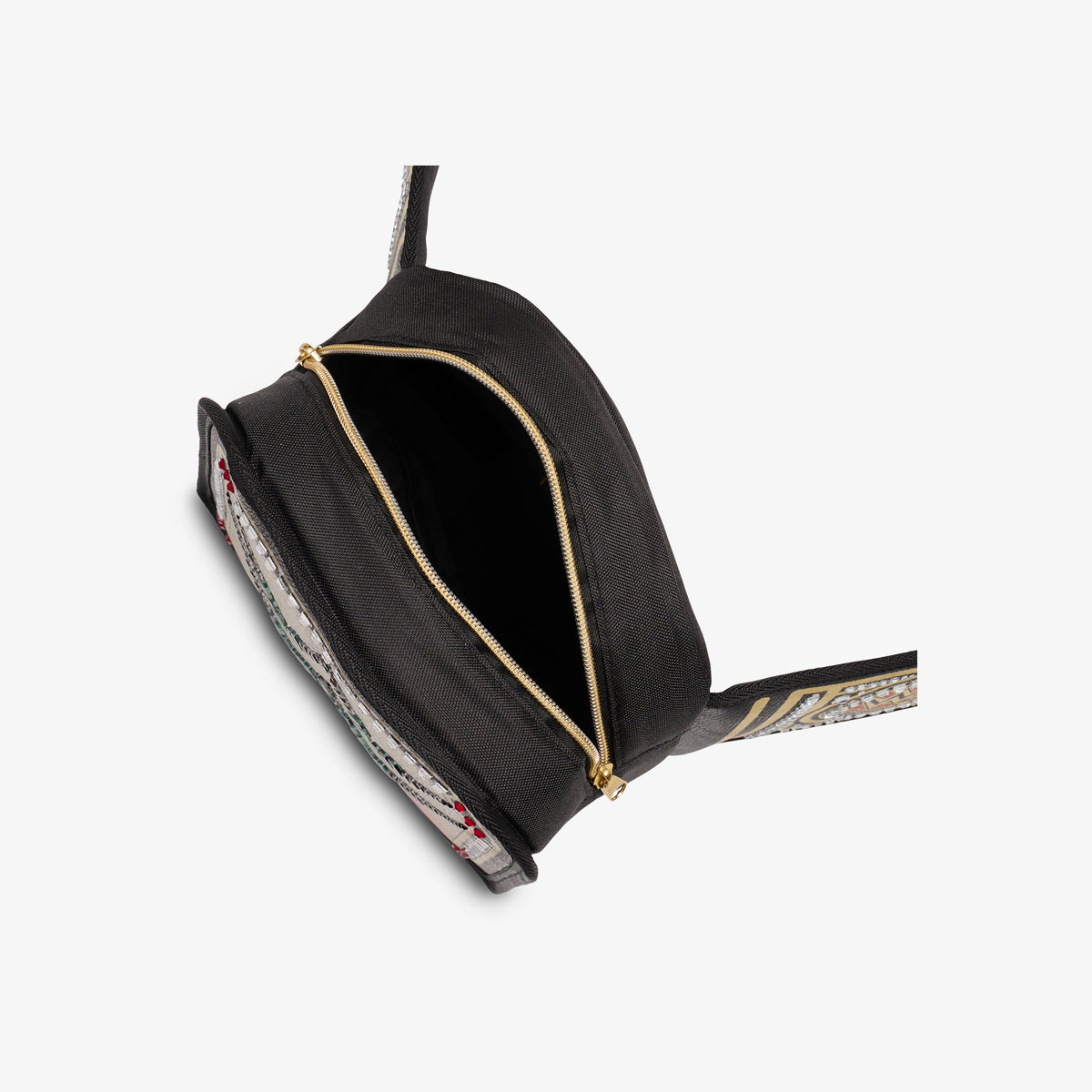undisputed-wwe-championship-fanny-pack-i4 00027856-O.jpg