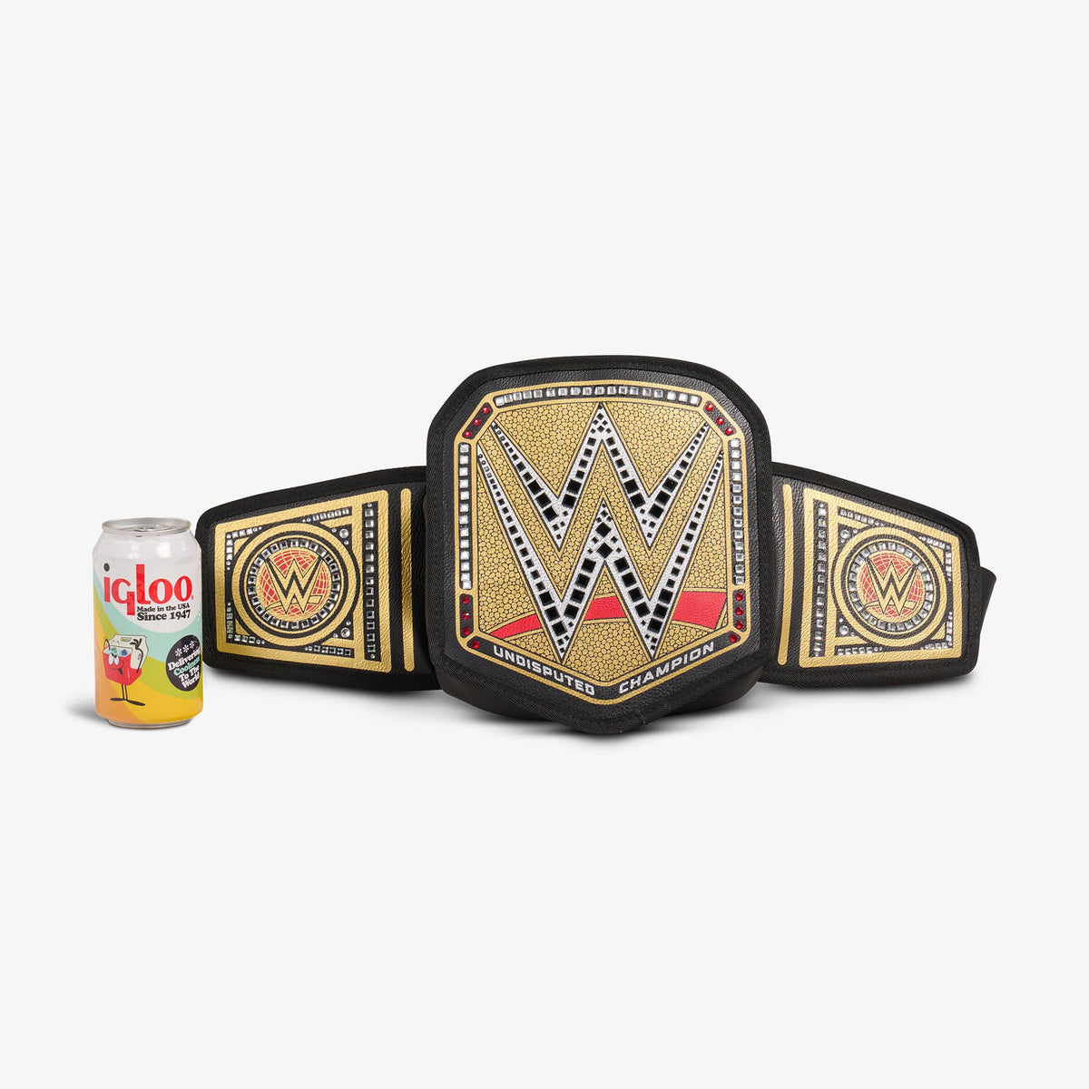 undisputed-wwe-championship-fanny-pack-i4 00027856-P.jpg