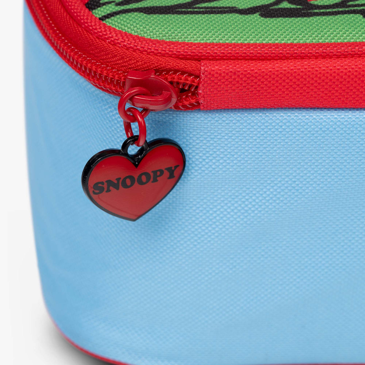 snoopy-s-doghouse-horizontal-lunch-cooler-bag-a2 00028034-Z.jpg