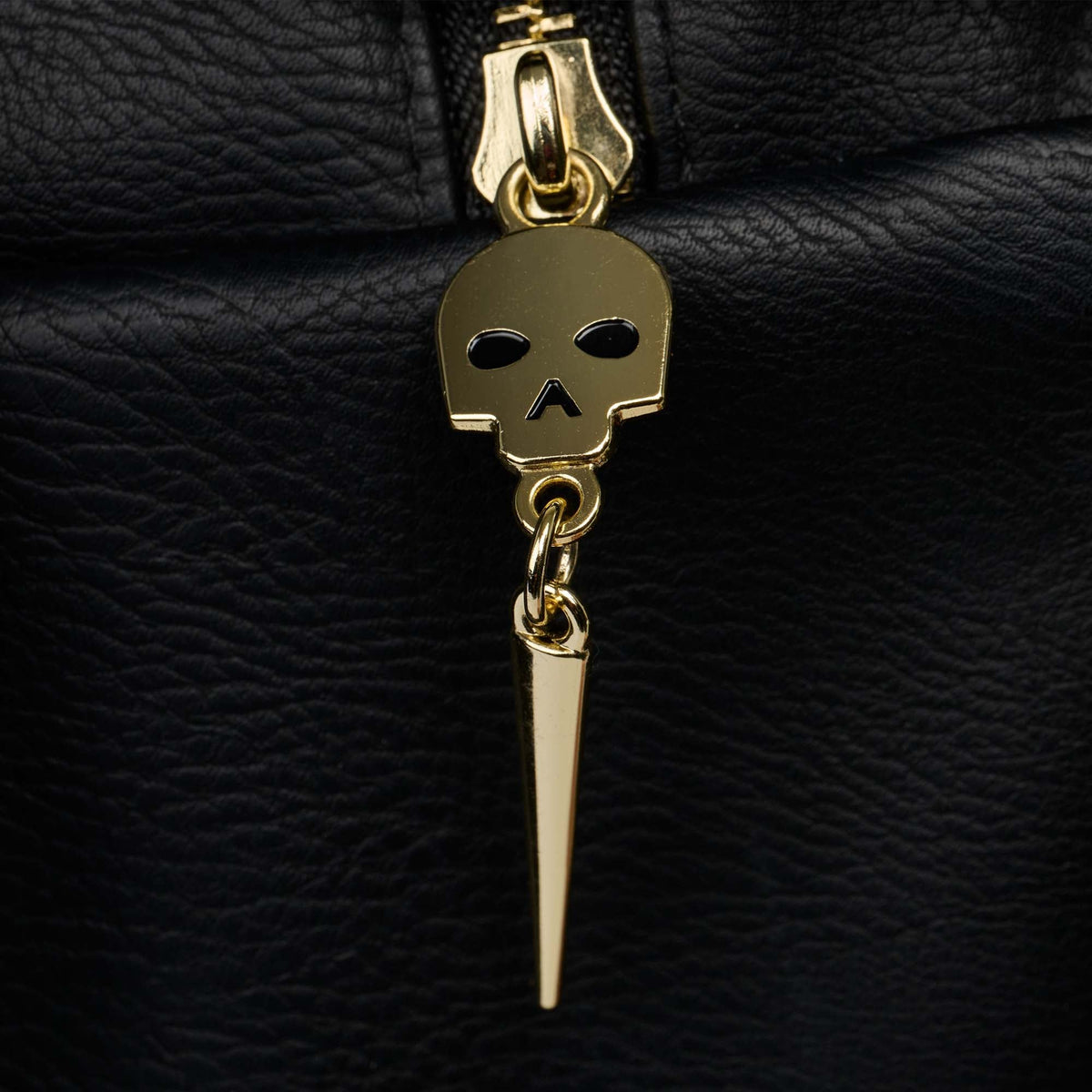 liquid-death-coffin-crossbody-cooler-bag-c1 00028055-Z.jpg