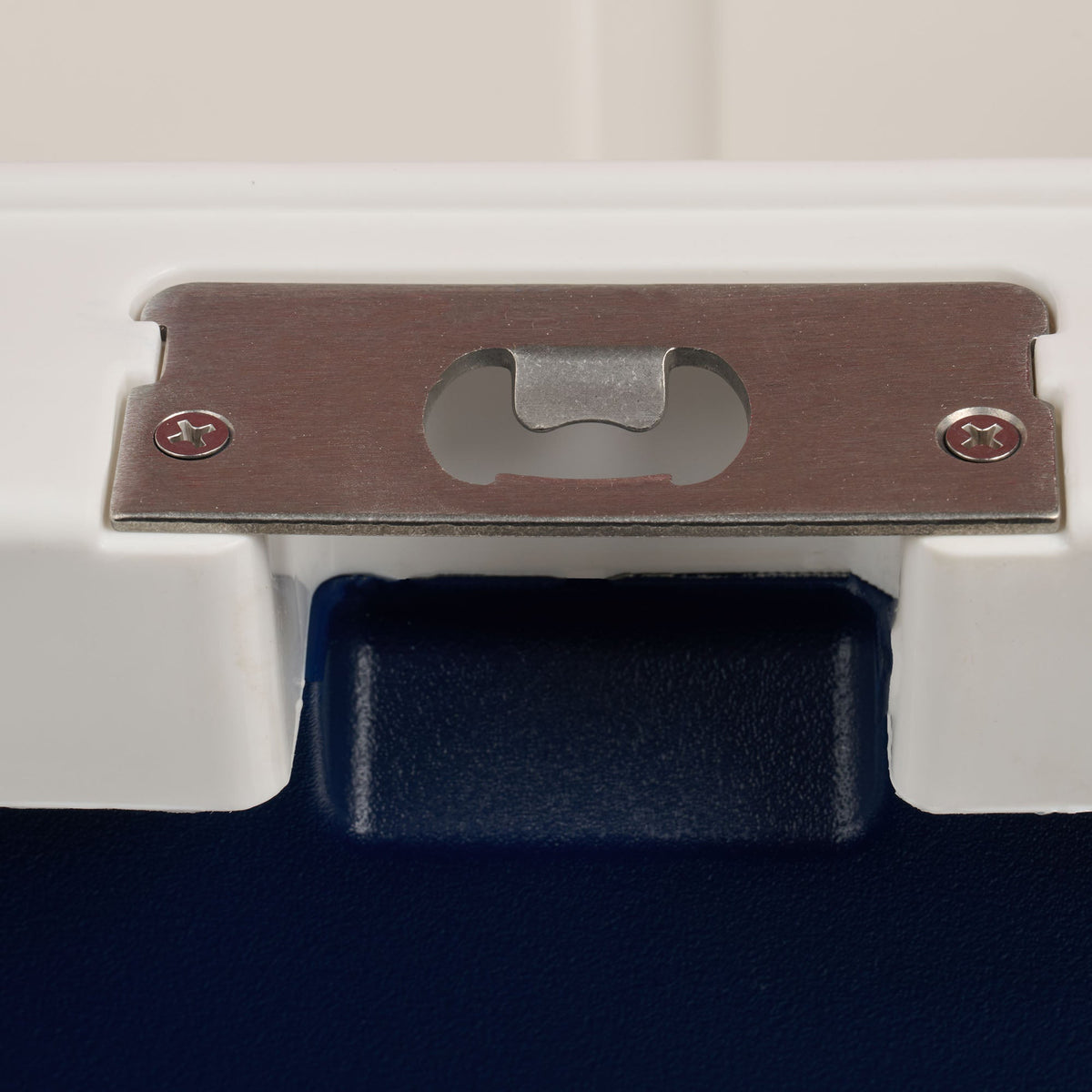 trailmate-25-qt-cooler-u5 00033130-BO.jpg