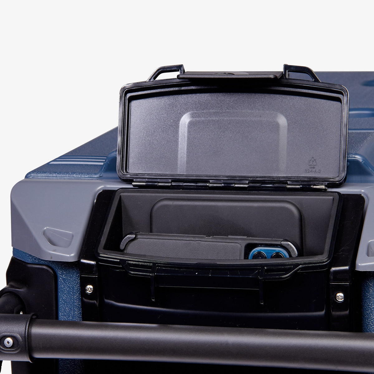 trailmate-journey-70-qt-cooler-u6 00034127_7.jpg