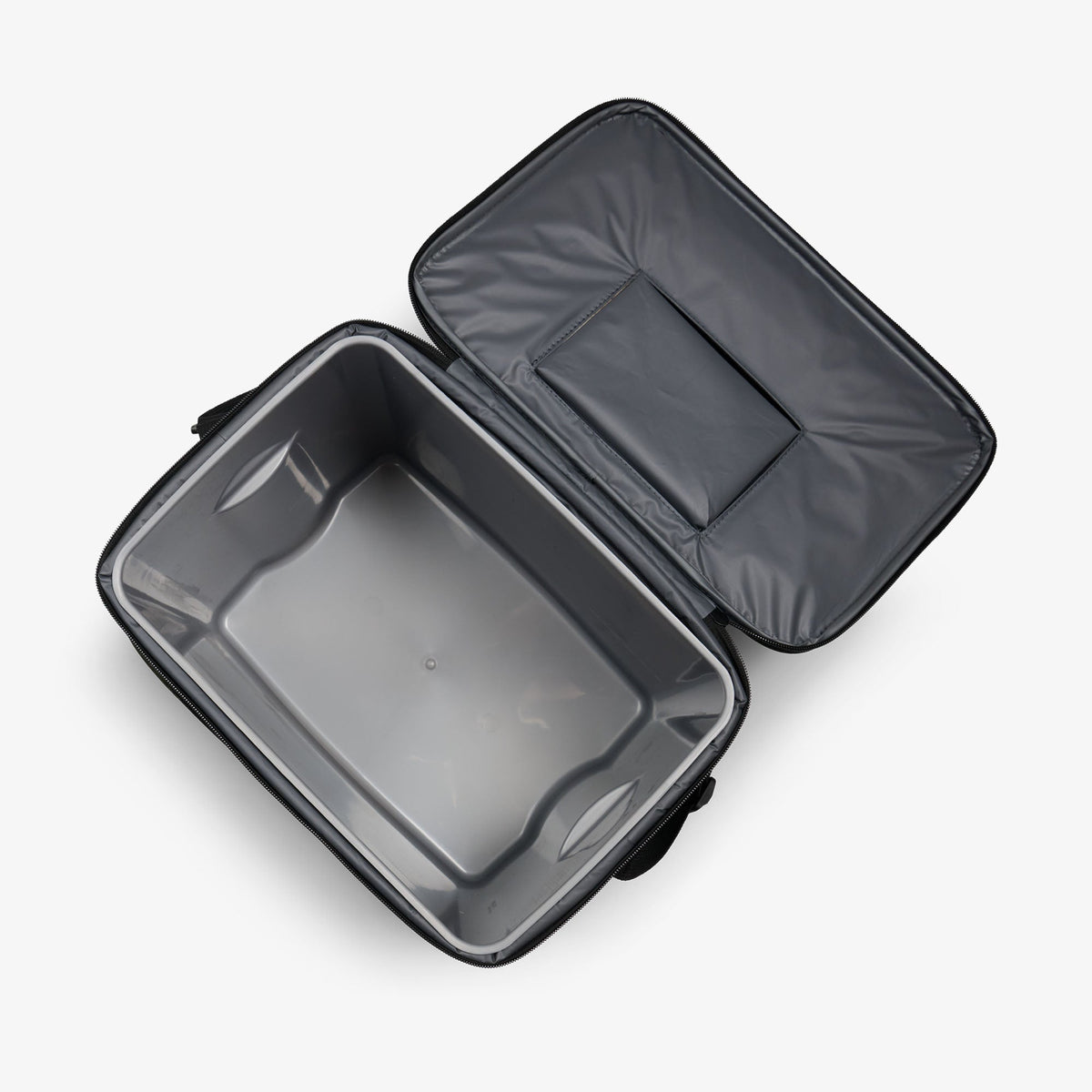 realtree-apx-hlc-28-can-bag-c2 00064354-O2-2025.jpg