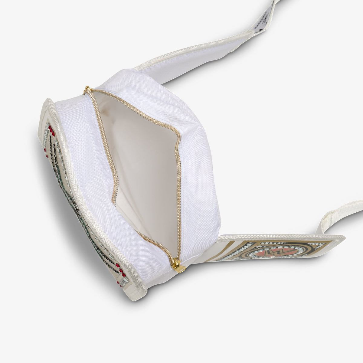 wwe-women-s-championship-fanny-pack-u5 00066640-O2.jpg
