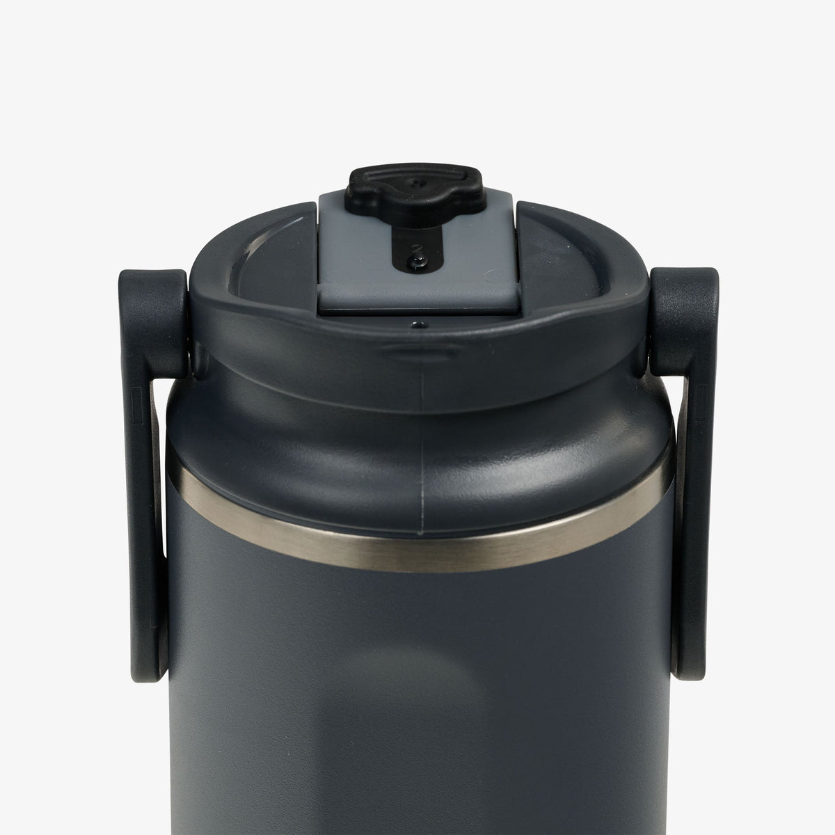 20-oz-flip-n-sip-tumbler-v0 00071390-L1.jpg