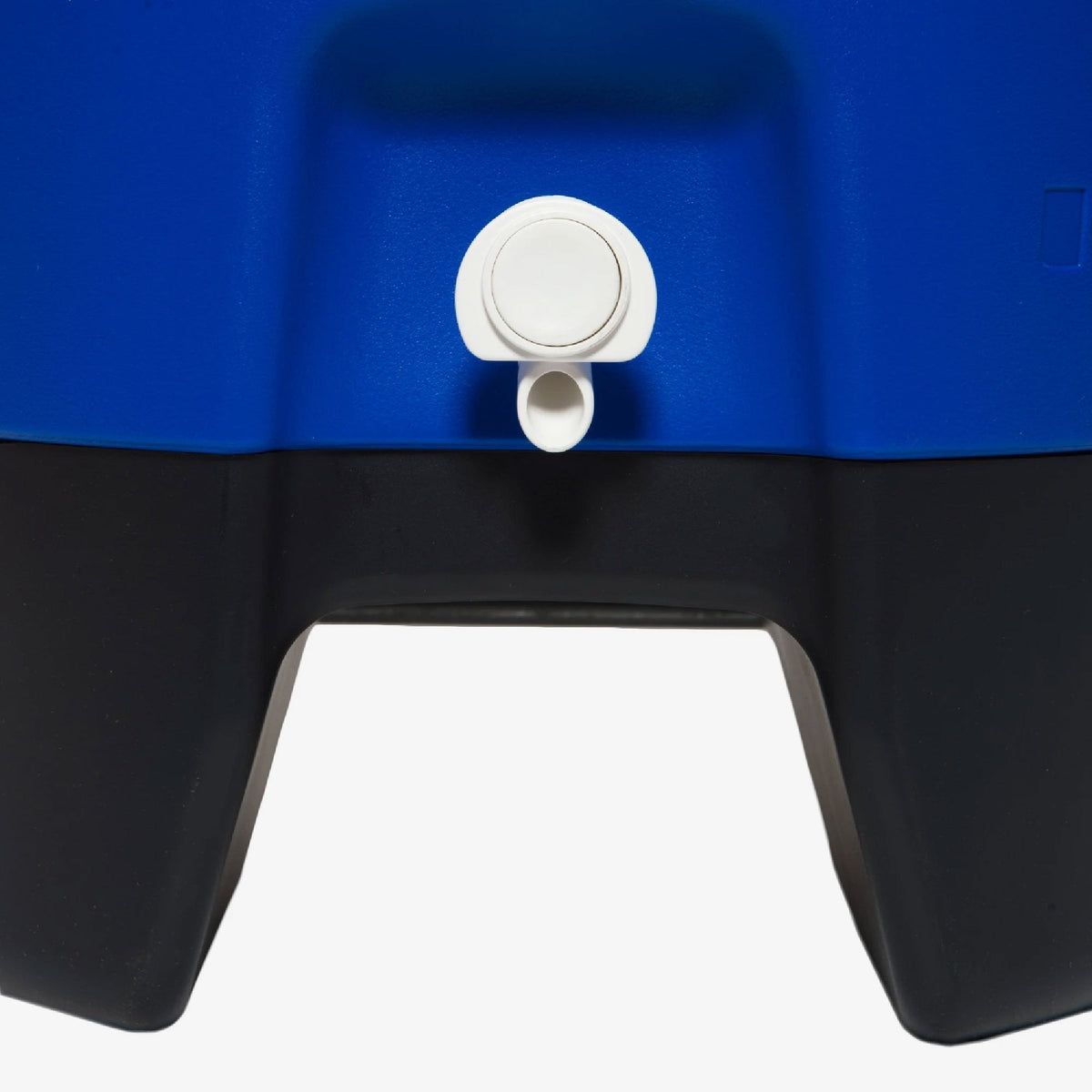 sport-5-gallon-roller-water-jug-v7 42115-sport-5-gallon-roller-water-jug-majestic-blue-detail.jpg